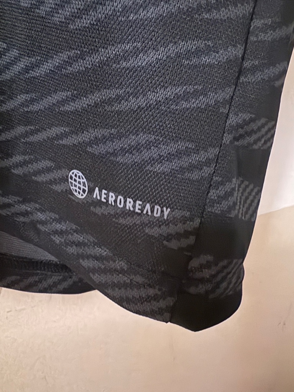 Real Madrid 2022/23 Adidas Third Shirt โ Medium โ NWT - Picture 5 of 8